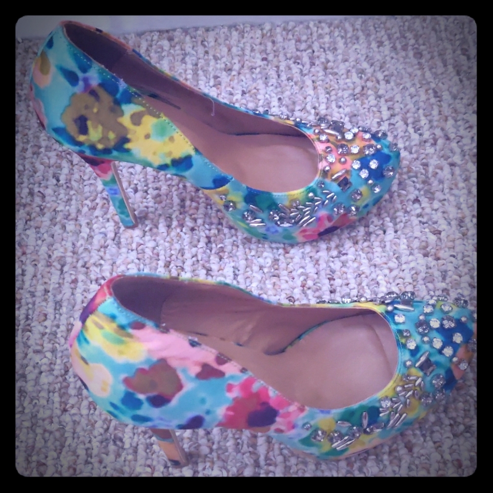 Green floral heels with studs